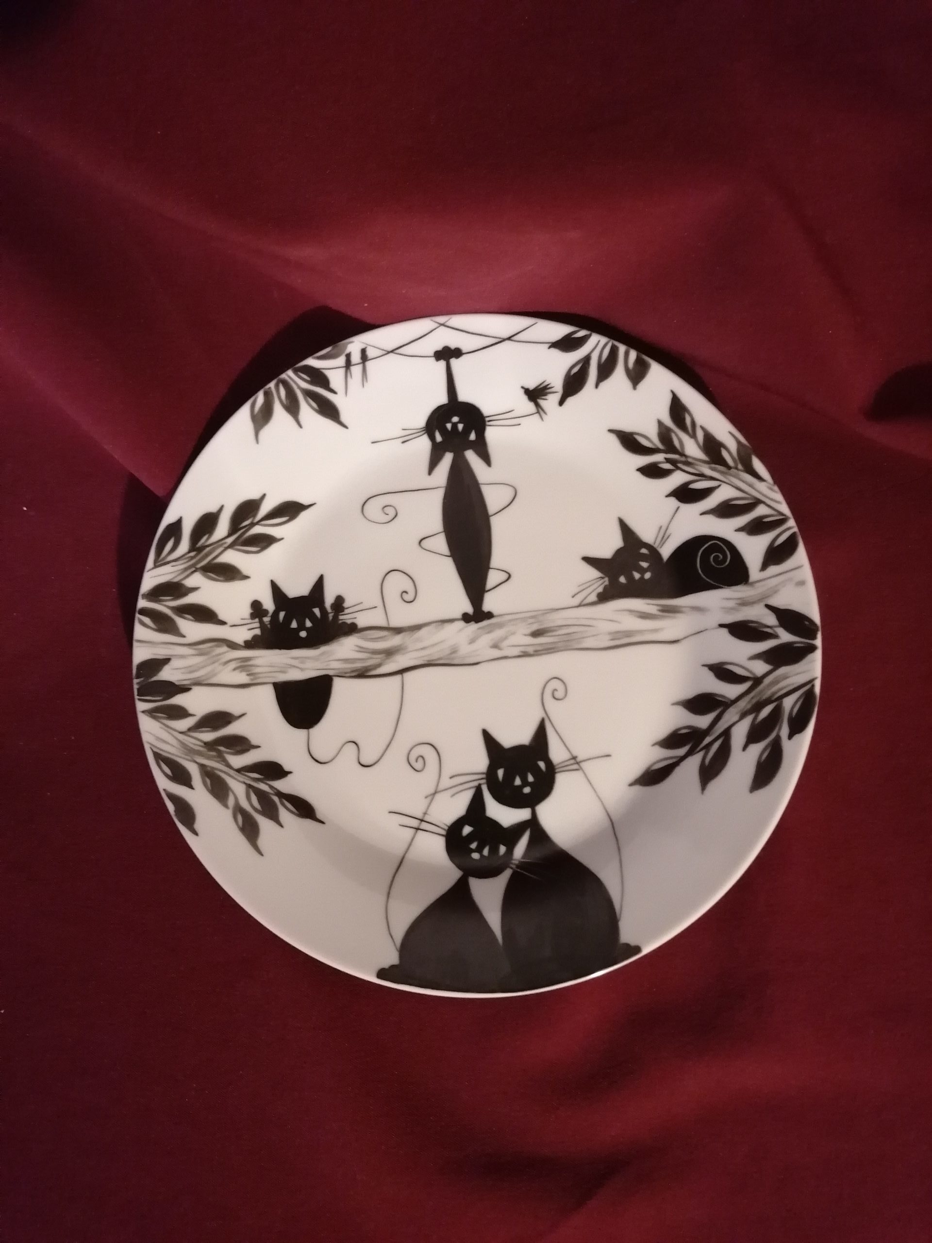 Cicás desszertes tányér