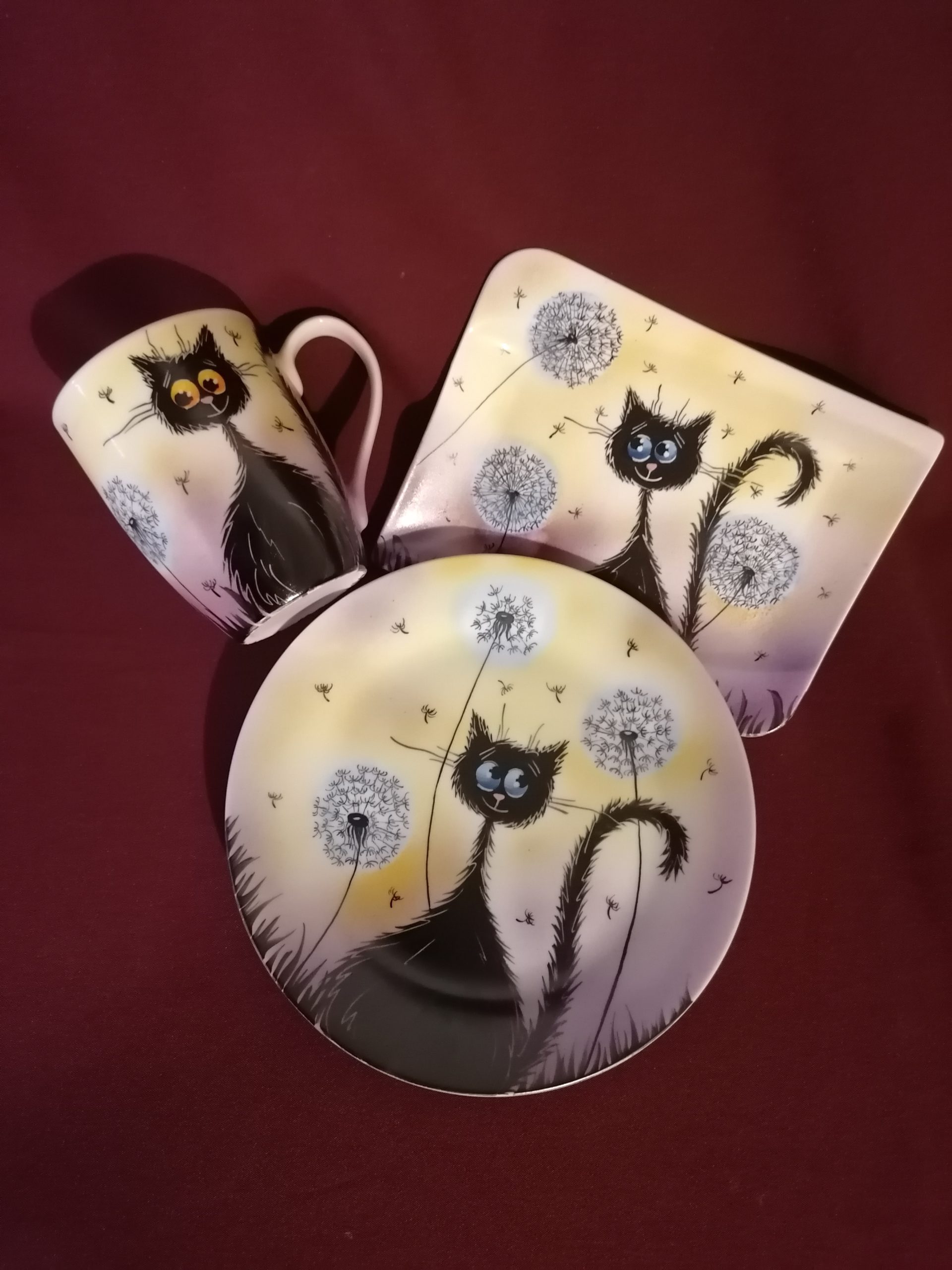 Bolondos cicás tányér szett.