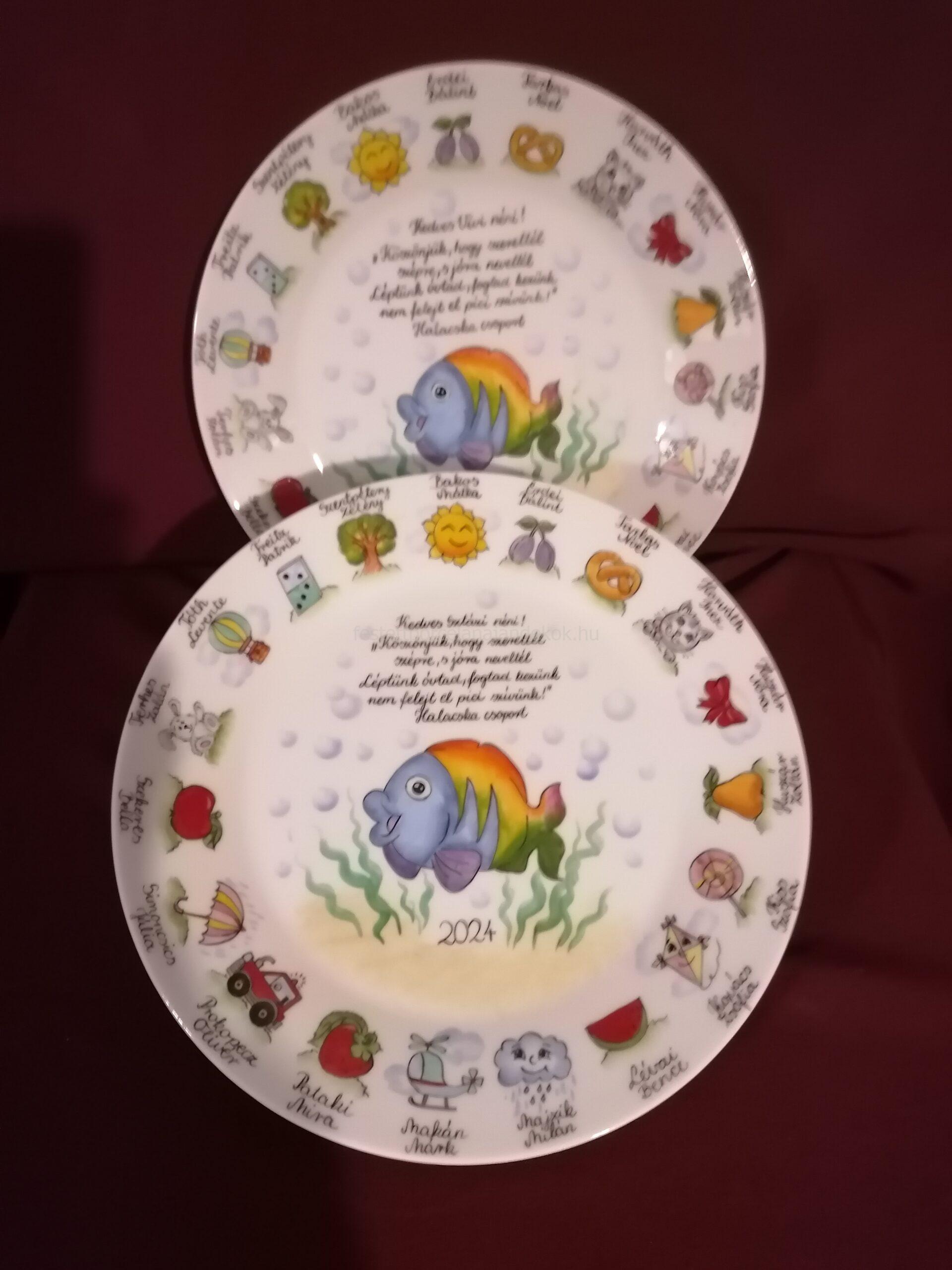 jeles neves ajándék