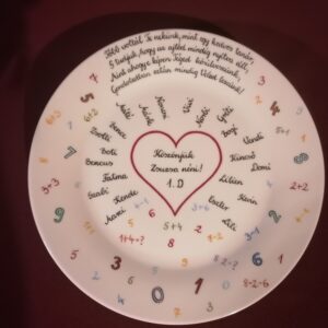 iskolai ballagási ajándék